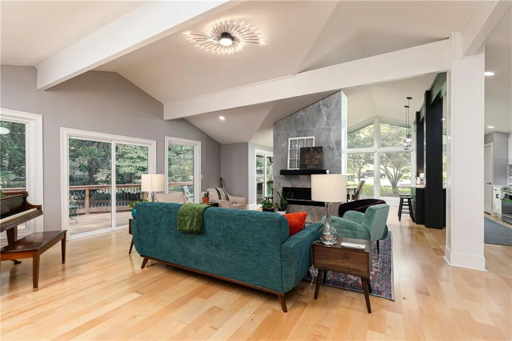 371 Clear Spring Court Marietta, GA 30068