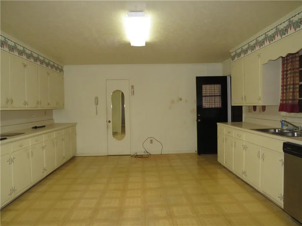 30 Rome Rd SW Cave Spring, GA 30124