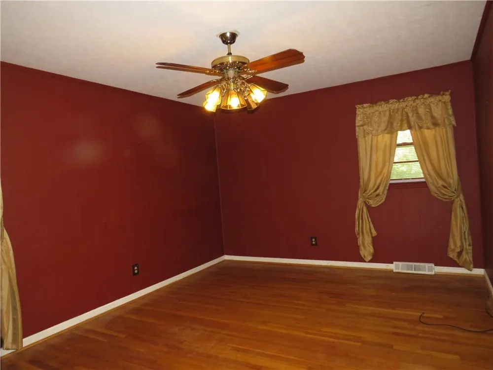 30 Rome Rd SW Cave Spring, GA 30124