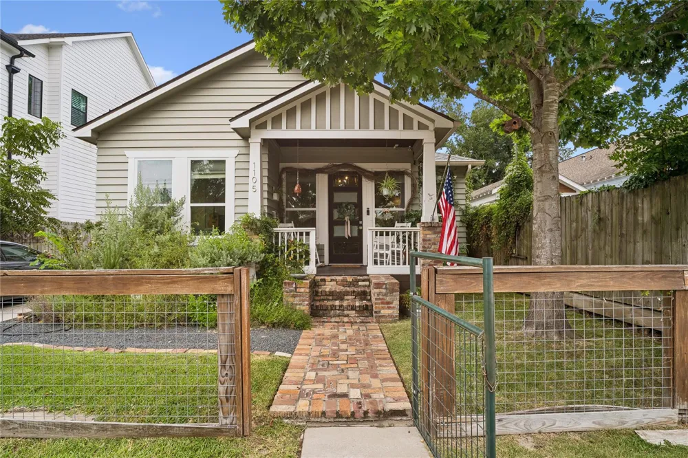 1105 Tabor Street Houston, TX 77009