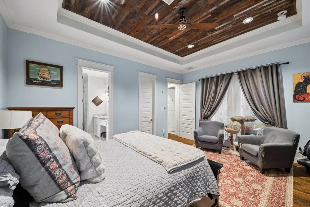1105 Tabor Street Houston, TX 77009