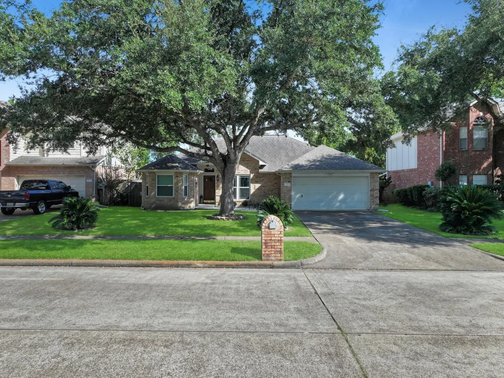 11401 30th Avenue Texas City, TX 77591