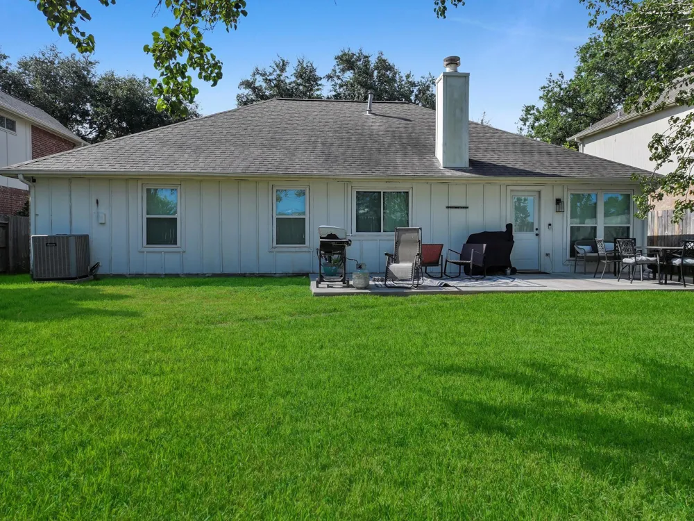 11401 30th Avenue Texas City, TX 77591
