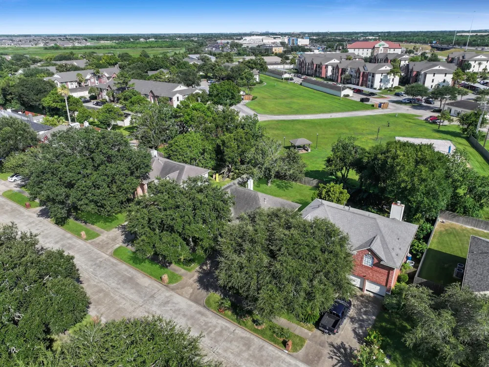 11401 30th Avenue Texas City, TX 77591