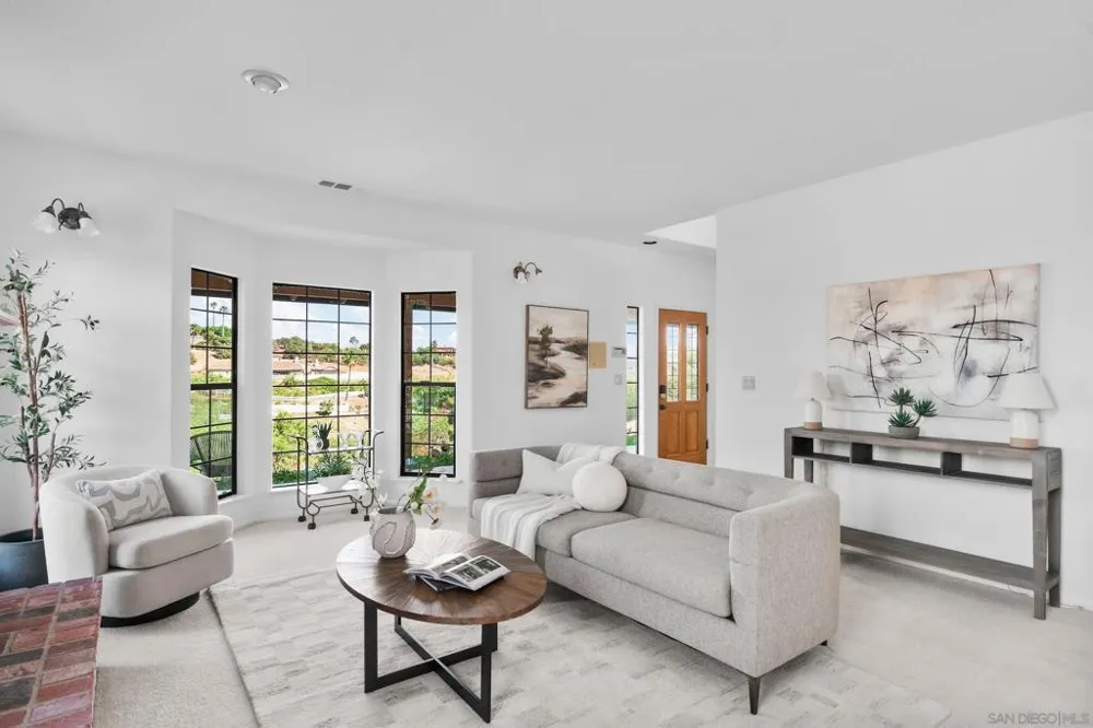 4286 Via De Los Cepillos Bonsall, CA 92003