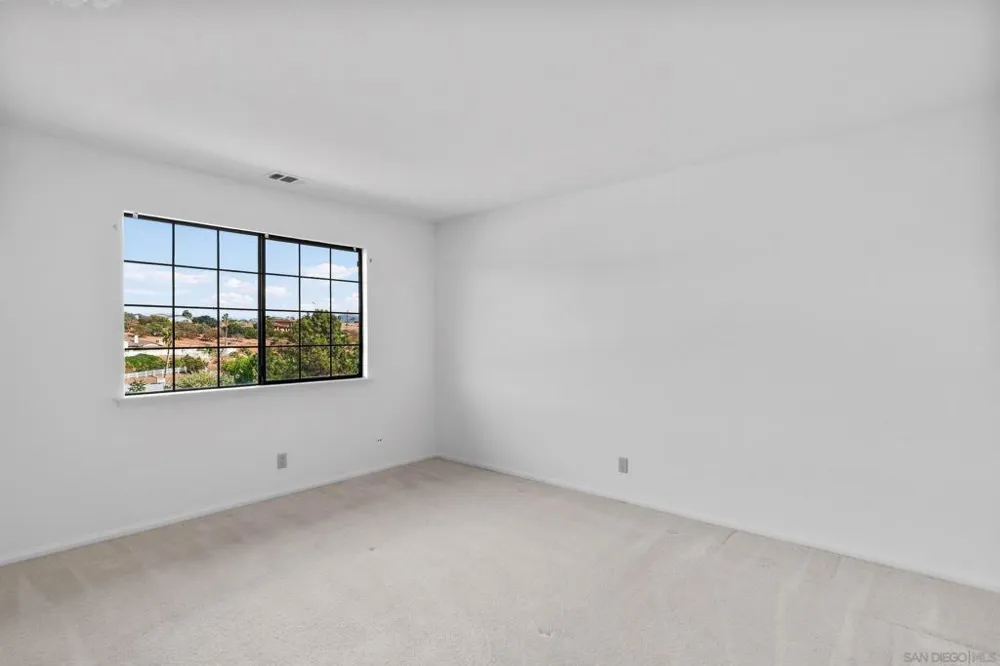 4286 Via De Los Cepillos Bonsall, CA 92003