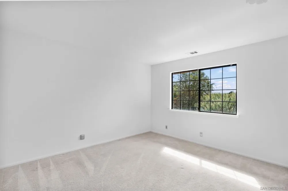 4286 Via De Los Cepillos Bonsall, CA 92003