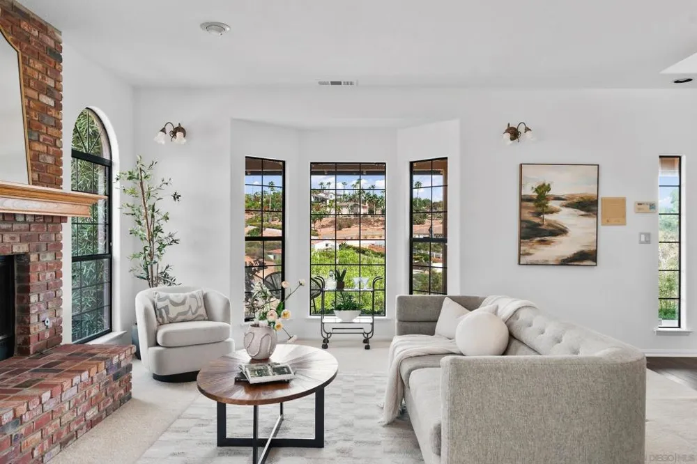 4286 Via De Los Cepillos Bonsall, CA 92003