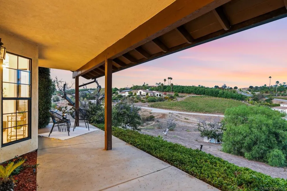 4286 Via De Los Cepillos Bonsall, CA 92003
