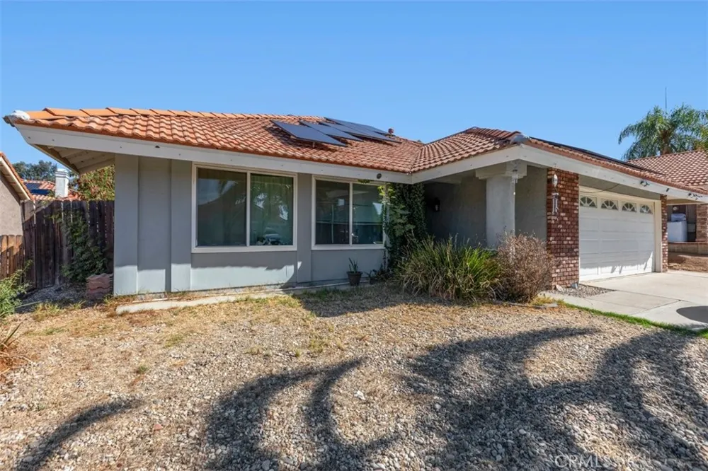 24530 Summerfield Drive Moreno Valley, CA 92557