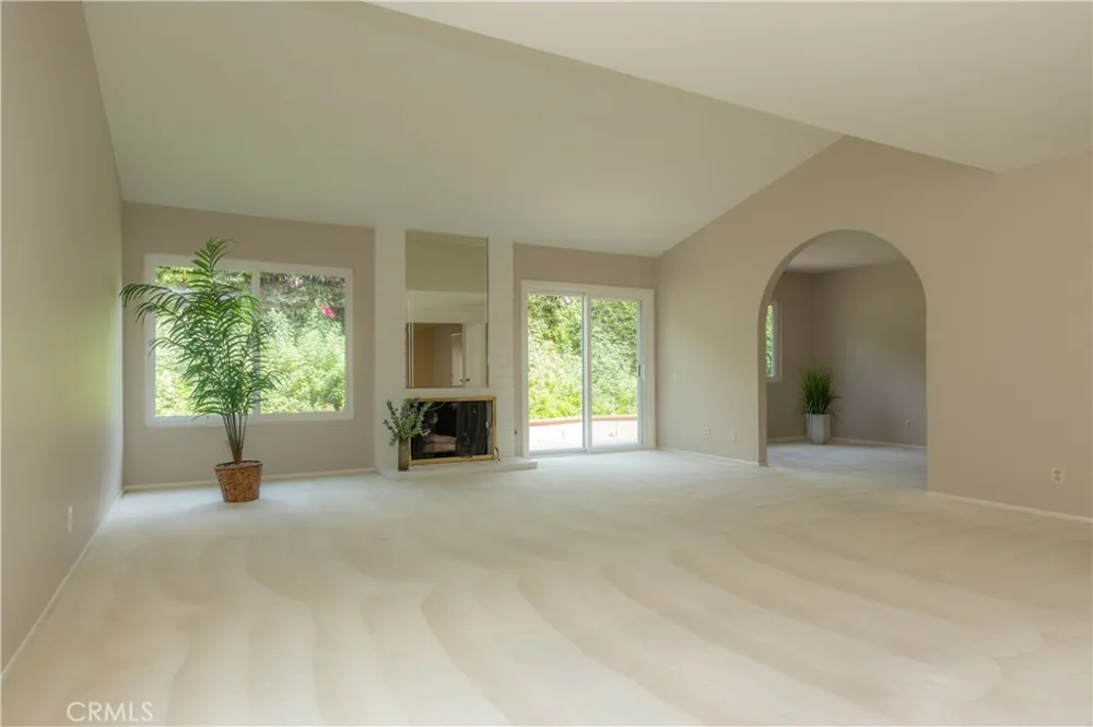 27735 Via Granados Mission Viejo, CA 92692