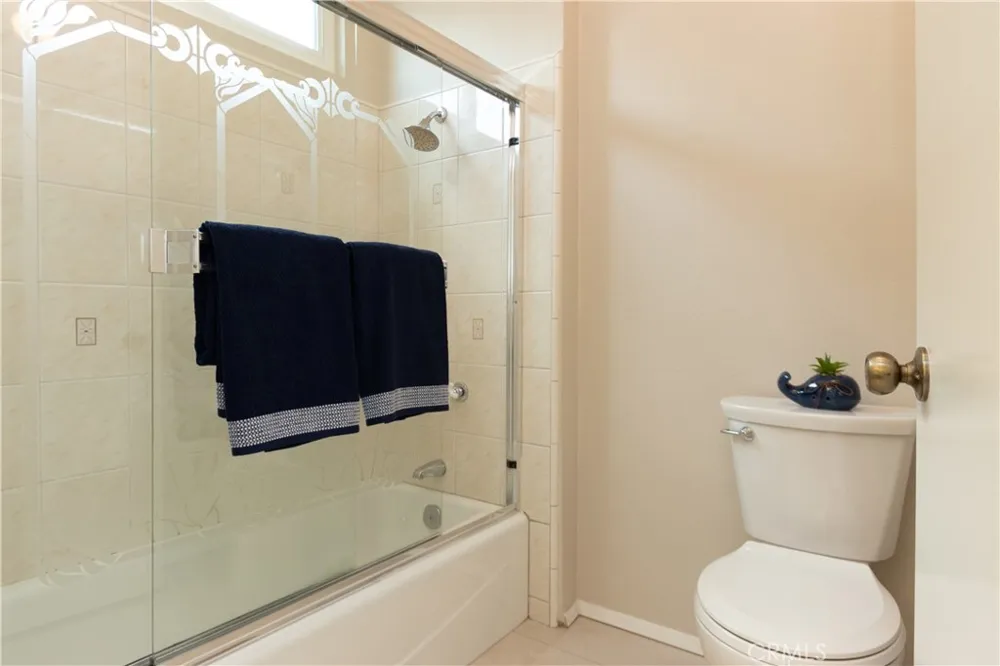 27735 Via Granados Mission Viejo, CA 92692