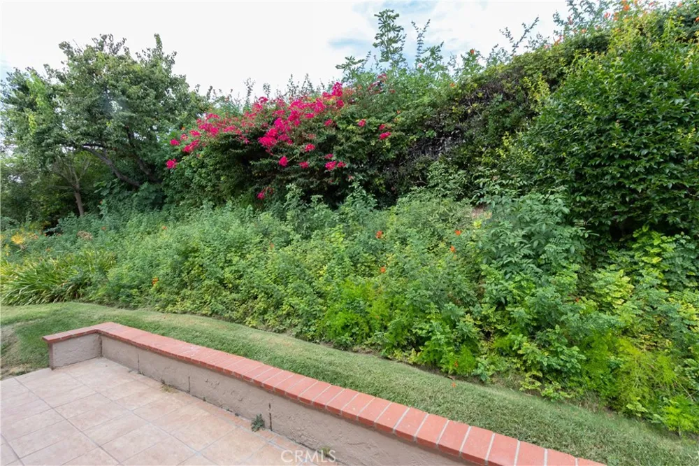 27735 Via Granados Mission Viejo, CA 92692