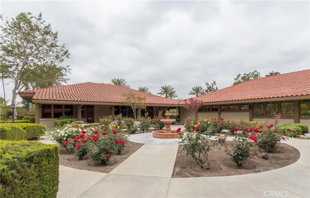27735 Via Granados Mission Viejo, CA 92692