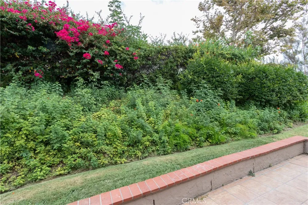 27735 Via Granados Mission Viejo, CA 92692