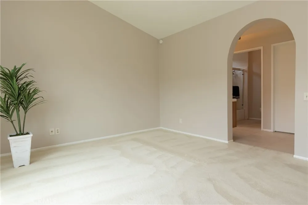 27735 Via Granados Mission Viejo, CA 92692