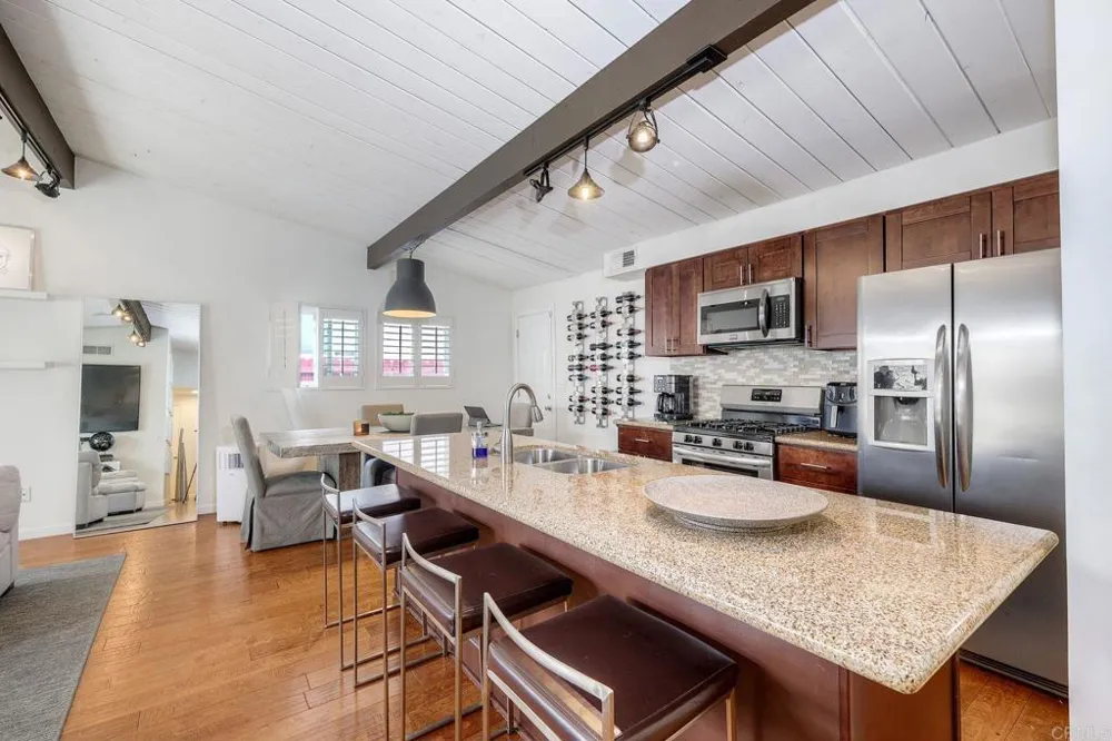 5520 Baja Drive San Diego, CA 92115