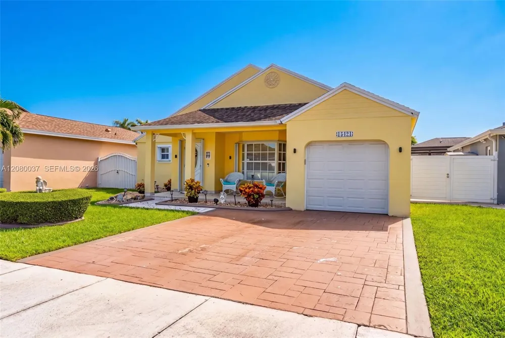 15421 SW 144th Ct Miami, FL 33177