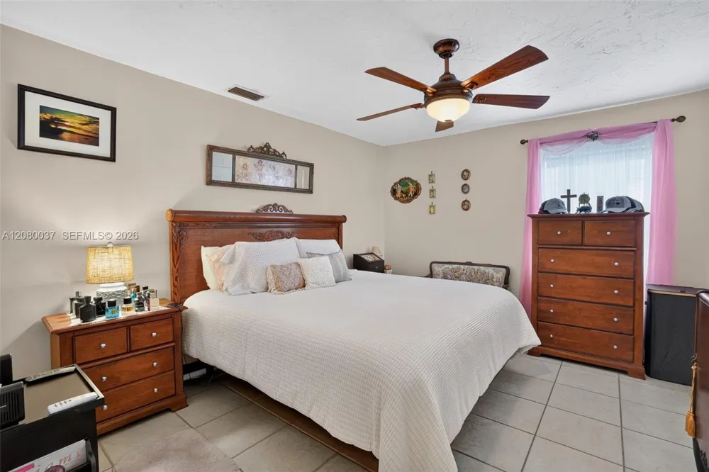 15421 SW 144th Ct Miami, FL 33177