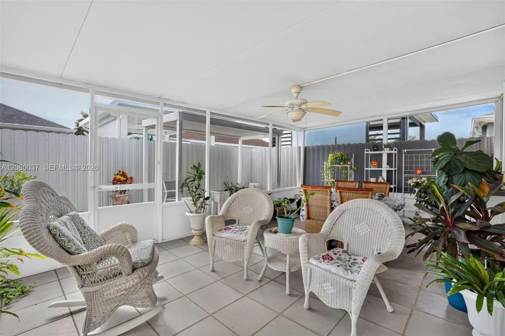 15421 SW 144th Ct Miami, FL 33177