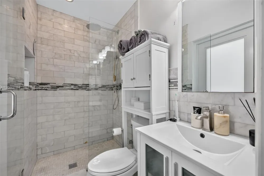 14220 SW 86th Ave Palmetto Bay, FL 33158