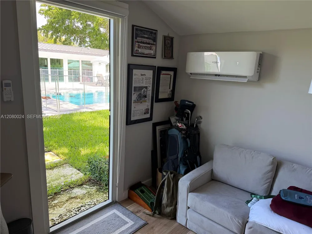 14220 SW 86th Ave Palmetto Bay, FL 33158