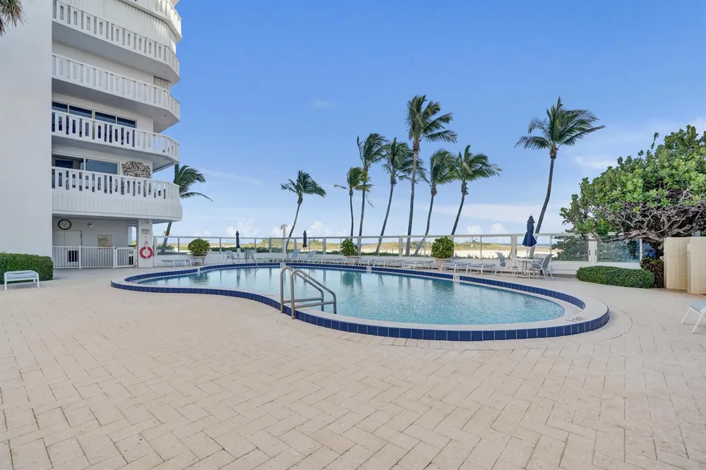 1012 Ocean Boulevard #905 Pompano Beach, FL 33062