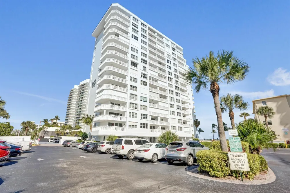 1012 Ocean Boulevard #905 Pompano Beach, FL 33062