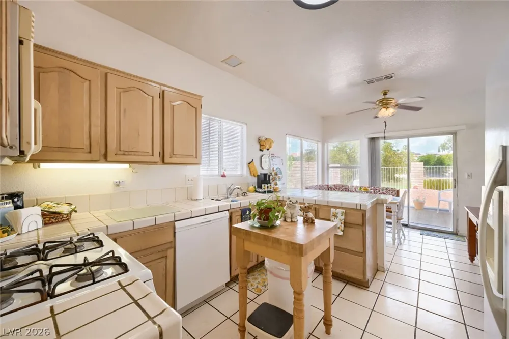 7848 Ben Hogan Drive Las Vegas, NV 89149