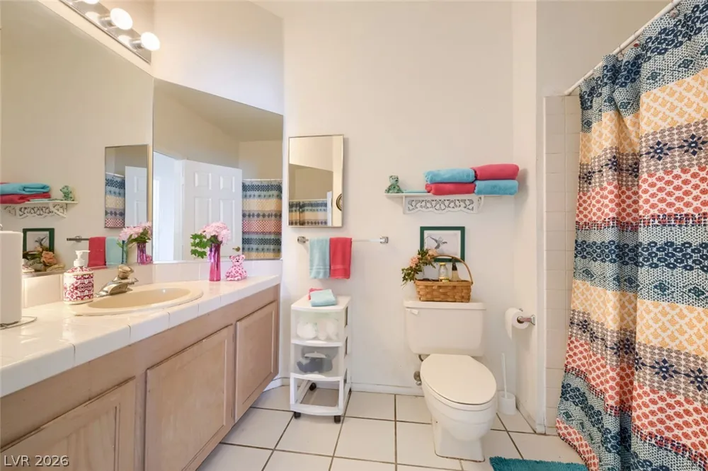 7848 Ben Hogan Drive Las Vegas, NV 89149