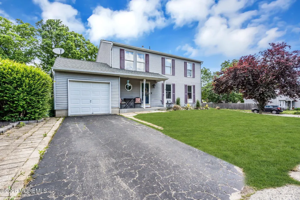 22 Compass Lane Barnegat, NJ 08005