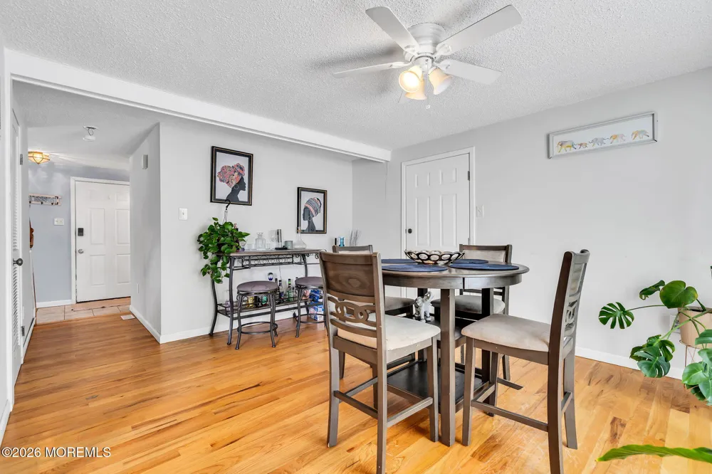 22 Compass Lane Barnegat, NJ 08005