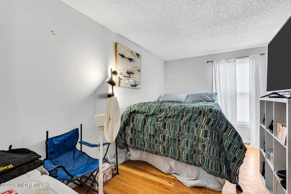 22 Compass Lane Barnegat, NJ 08005