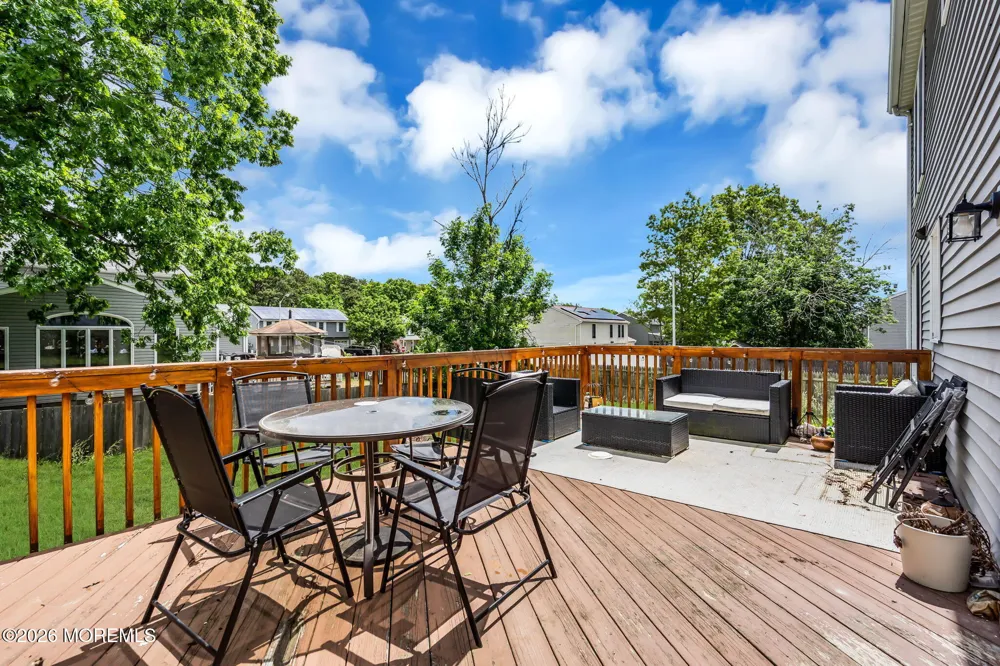 22 Compass Lane Barnegat, NJ 08005