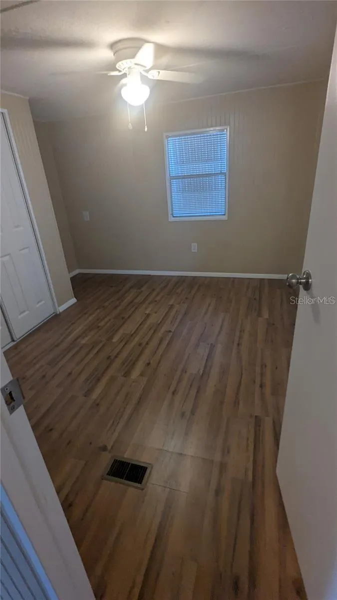 39518 STERLING DRIVE Zephyrhills, FL 33542