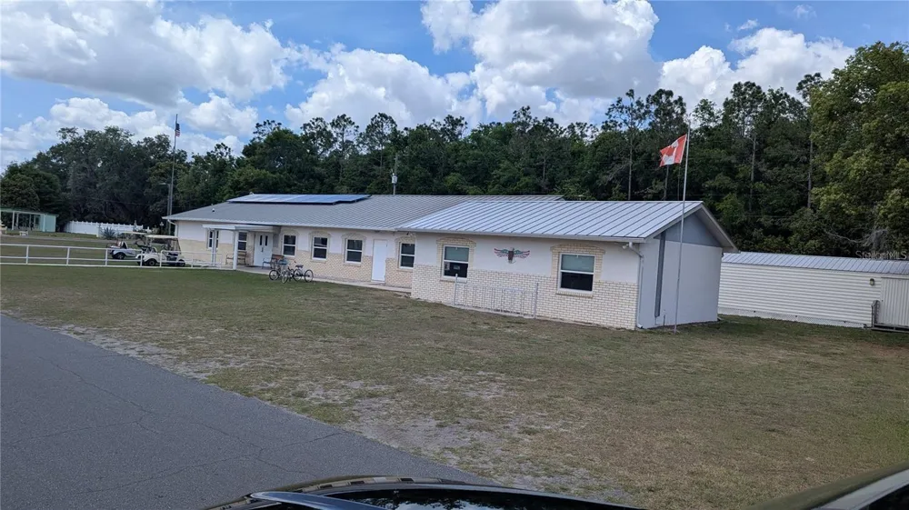39518 STERLING DRIVE Zephyrhills, FL 33542
