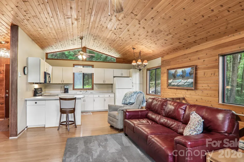 21 Wild Bird Lane Maggie Valley, NC 28751