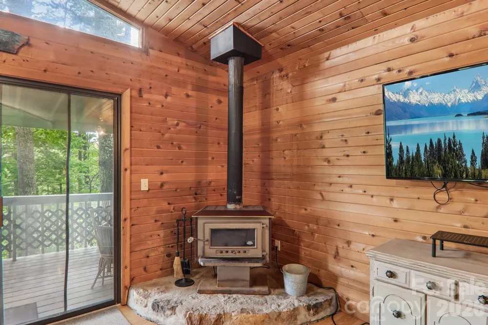 21 Wild Bird Lane Maggie Valley, NC 28751
