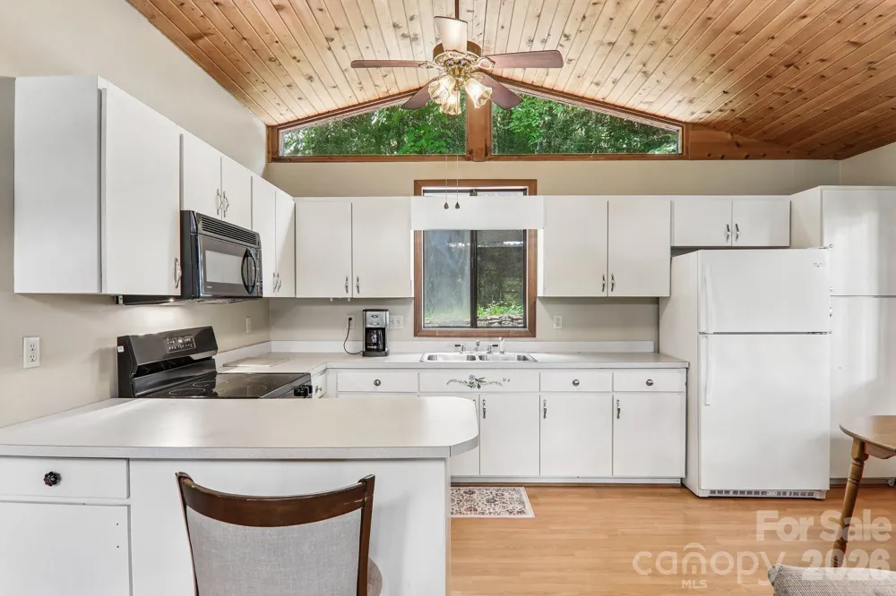 21 Wild Bird Lane Maggie Valley, NC 28751