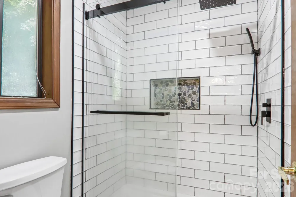21 Wild Bird Lane Maggie Valley, NC 28751