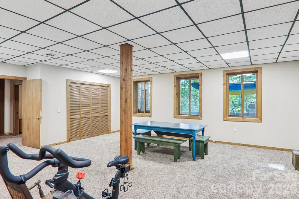 21 Wild Bird Lane Maggie Valley, NC 28751