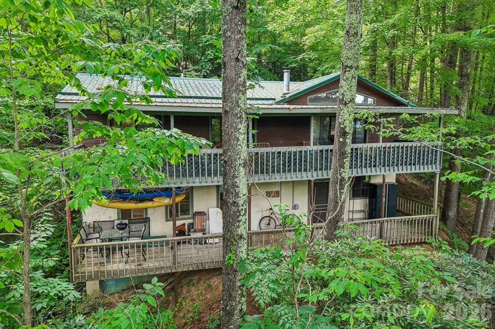 21 Wild Bird Lane Maggie Valley, NC 28751