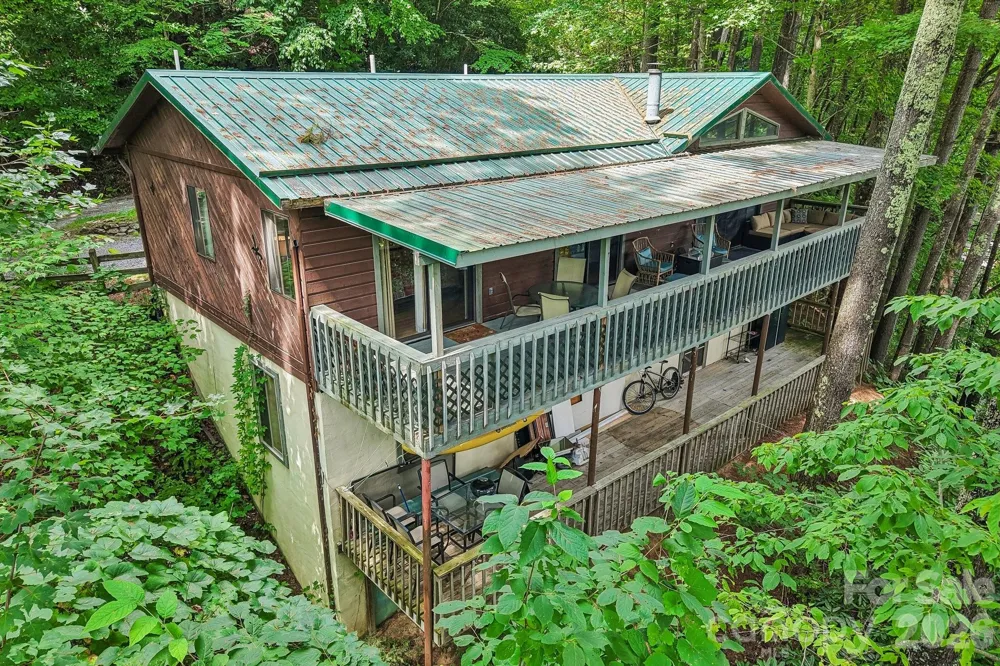 21 Wild Bird Lane Maggie Valley, NC 28751