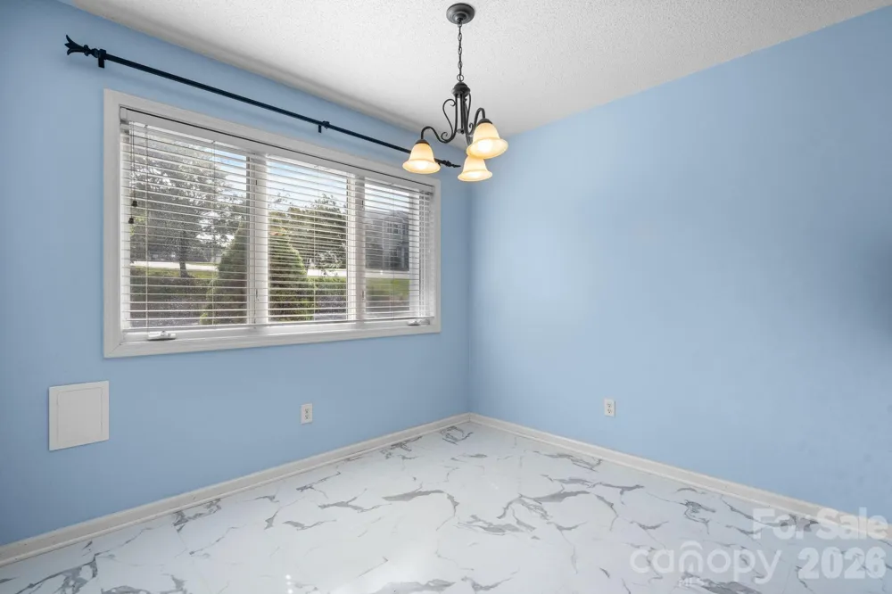3245 White Oak Court Claremont, NC 28610