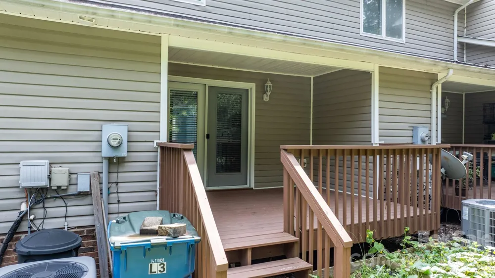 3245 White Oak Court Claremont, NC 28610