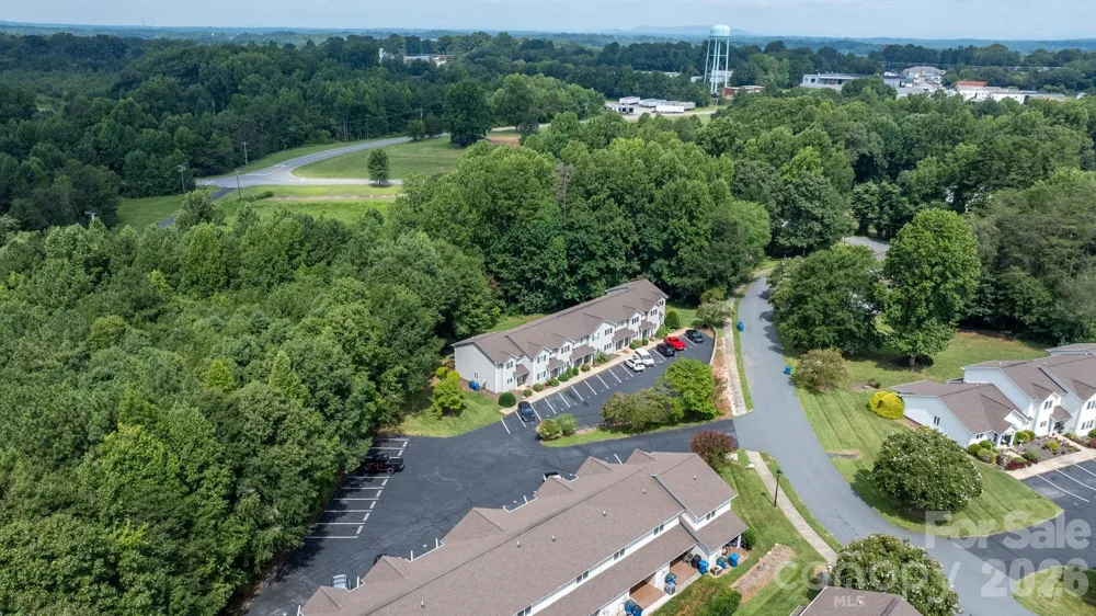 3245 White Oak Court Claremont, NC 28610