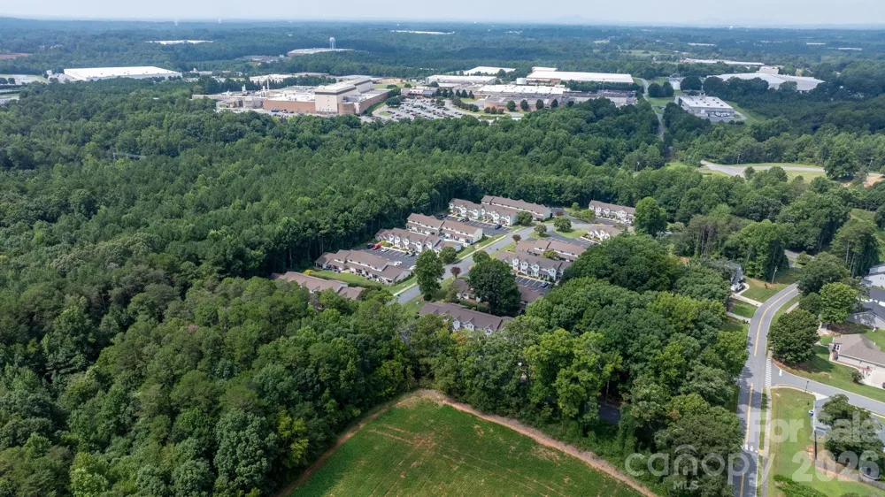 3245 White Oak Court Claremont, NC 28610