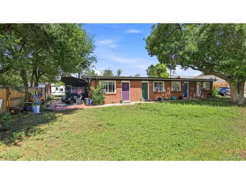 965 Brentwood Street #965, 967, 969, 971