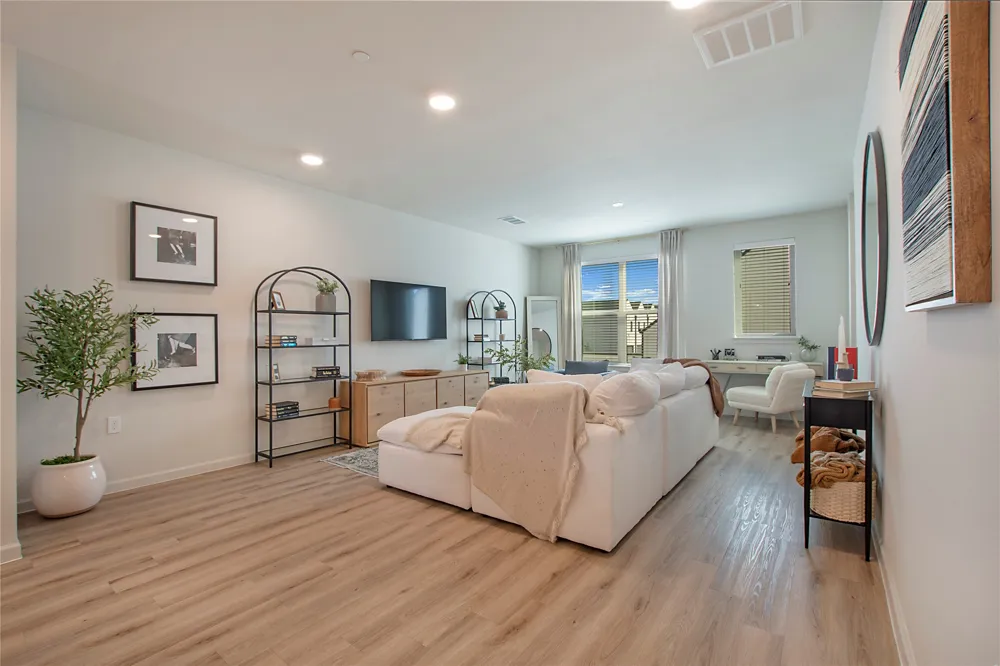 2100 Legacy Drive #703 Plano, TX 75023