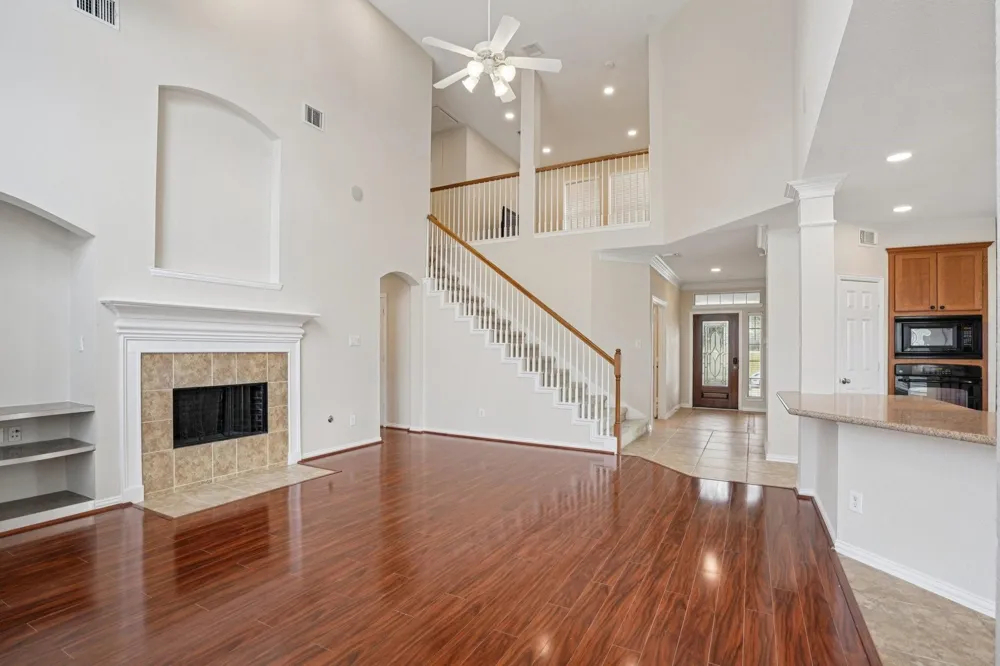 1314 Ravenel Lane Sugar Land, TX 77479